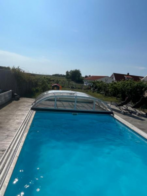 Lägenhet med pool och trädgård Malmö